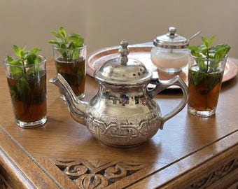 Authentic Moroccan Hand-Engraved Stainless Steel Teapot, Traditional Tea Set, 2 Gift Tea Glasses