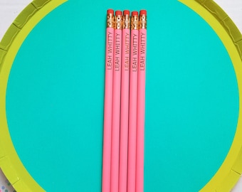 Ensemble de 5 crayons de rentrée scolaire en rose, crayons personnalisés pour la rentrée scolaire, mettez votre nom sur votre crayon, fournitures scolaires, enseignant