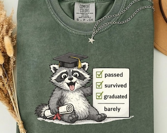 Funny Raccoon Graduation Shirt, Class of 2026 T-Shirt, Senior Tee
