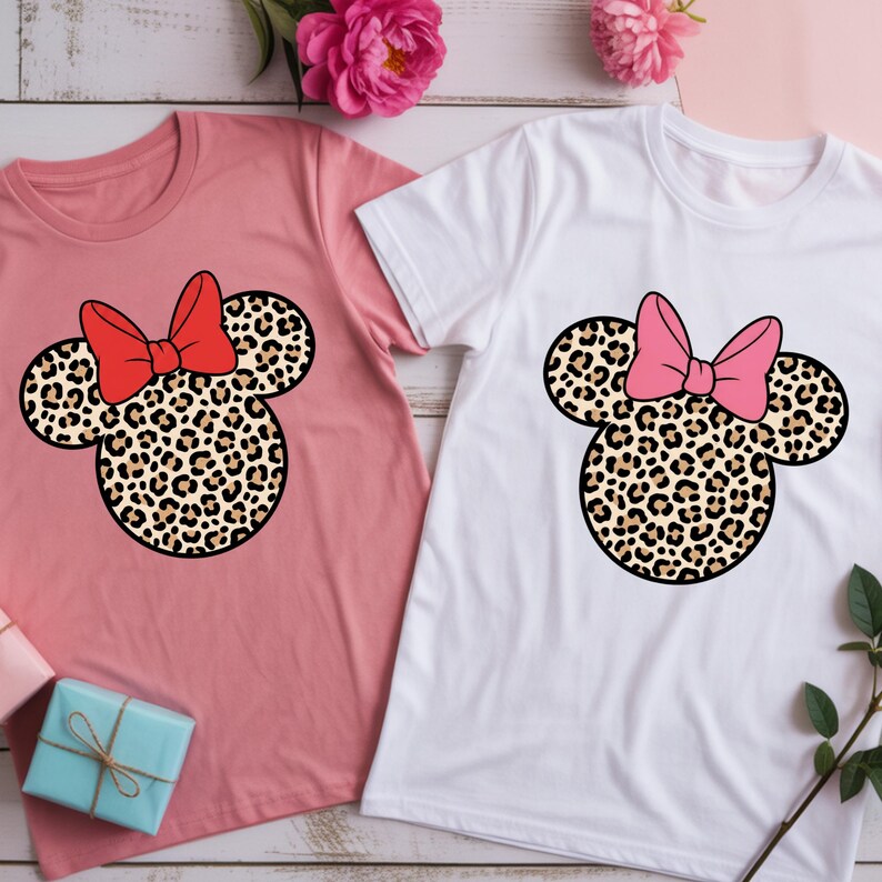 Custom Leopard Minnie Mouse Shirt, Cute Disney Mom Tee, Minnie Safari Kids Shirt, Minnie Mouse Birthday Shirt, Disney Family Vacation Shirts afbeelding 7