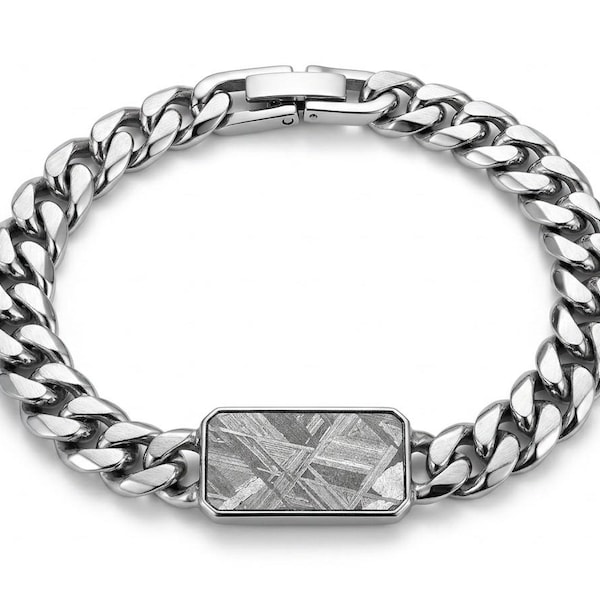 Muonionalusta Meteorite Bracelet — Fine Octahedrite from Sweden — 18 × 12 mm Slice — 17–20 cm Adjustable — COA & Gift Box