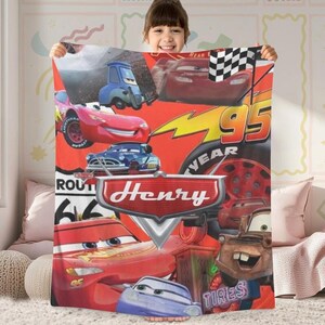 Personalized Disneyland Cars Characters Fleece Blanket, Lightning McQueen Tow Mater Blanket, Disneycars Blanket, Birthday Boy Girl Gift immagine 2