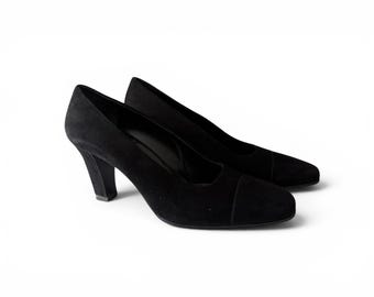 Authentische Vintage Chanel Schwarz Wildleder Karree Blockabsatz Pumps (Größe 39 EU)