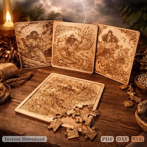Könnte beinhalten: Ein Holzpuzzle mit mythologischem Thema, das aufwendige gravierte Illustrationen von Figuren zeigt. Das Puzzle ist teilweise zusammengesetzt, mit mehreren verstreuten Teilen. Das Bild zeigt auch drei zusätzliche Holztafeln mit ähnlichen gravierten Designs. Der Text "Instant Download" ist sichtbar.