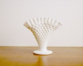 Fenton Ruffled Hobnail Fan Vase