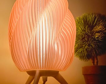 Roze en witte lamp