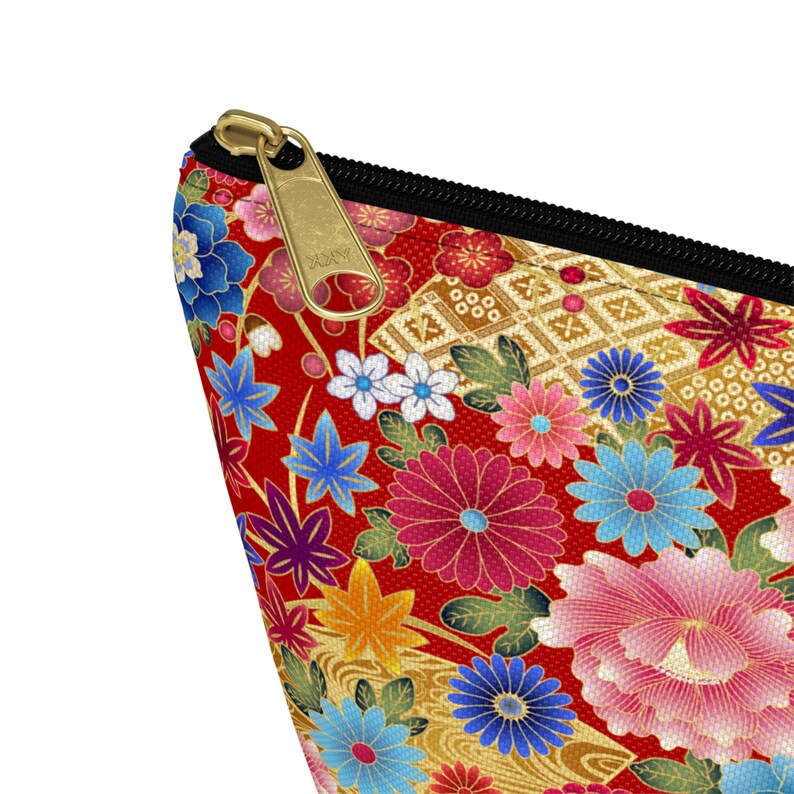 Japanese Pouch Design Japanese Floral Makeup Pouch, Traditional Kimono Pattern Cosmetic Bag ...