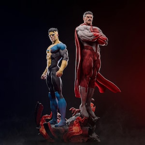 Peut inclure: Deux statues de super-héros côte à côte sur fond sombre. L'une porte une combinaison bleue et jaune, l'autre une combinaison rouge et blanche avec une cape rouge. Les statues sont détaillées et dynamiques.