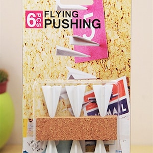 Set von 6 Flugzeug Pins aus Metall