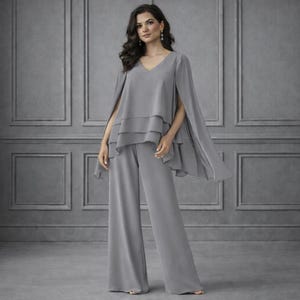 green emerald velvet dress Special V-neck Long Sleevess Lace Prom dresses with Sequins Trousers F main image 1