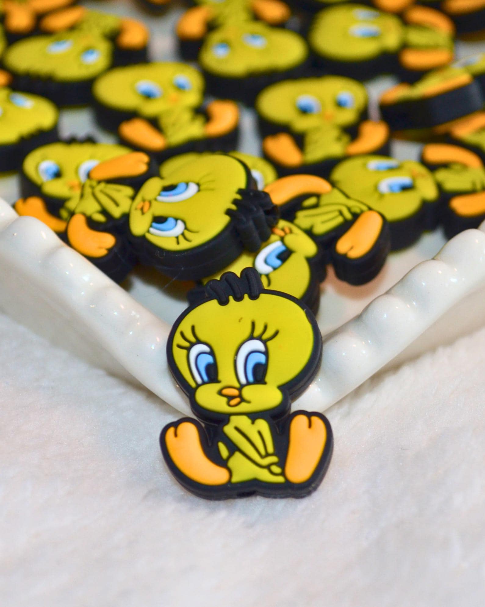 トゥイーティーキーホルダー - Etsy 日本