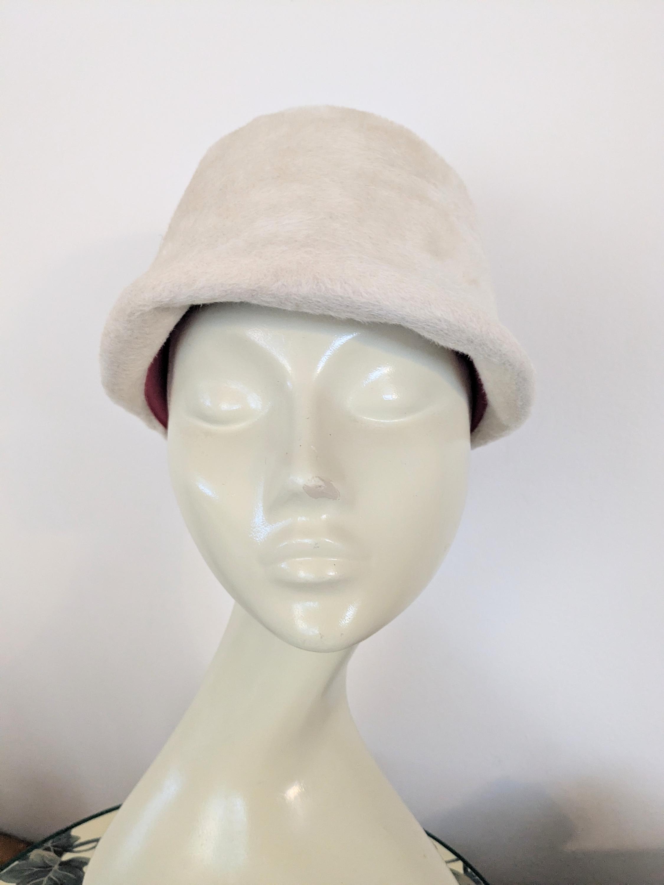Vintage Henri Bendel Black Leather Shearling Bucket Hat Winter Cloche Fuzzy Vail Winter Hat｜Handmade Designer main image 2