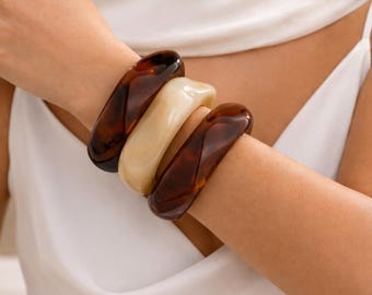 女性用チャンキーバングル、イレギュラーバングルブレスレット - 彼女へのギフト