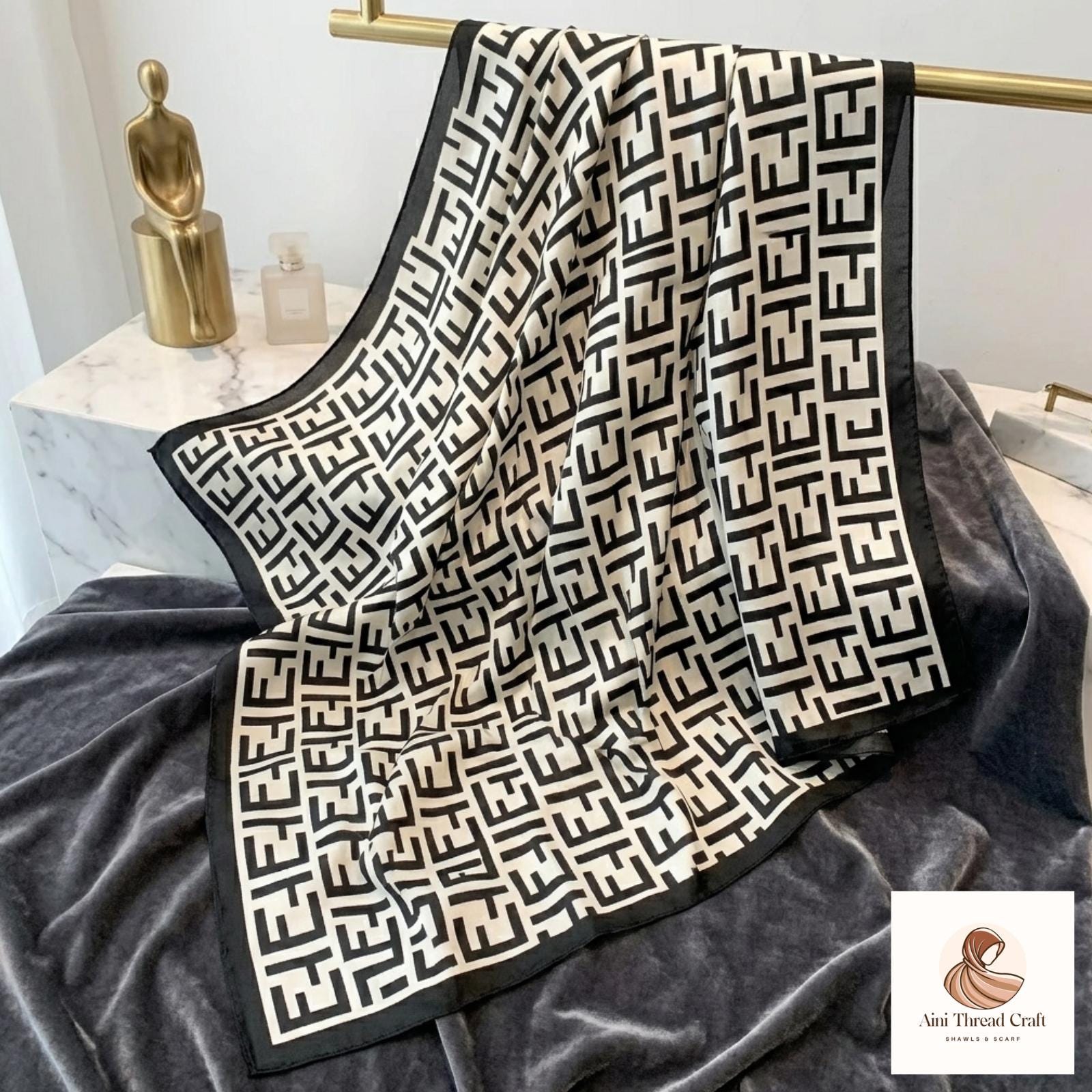 Louis vuitton scarf for women - Etsy 日本