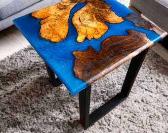 Live Edge Side Table – Blue epoxy table