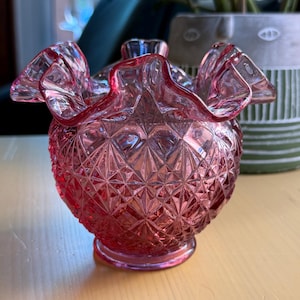 Fenton Glass フェントン フラワーベース / 花瓶 Fenton vase - Etsy 日本