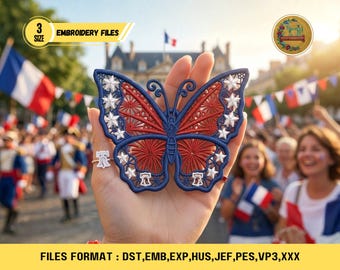 Op de afbeelding: Een blauw, rood en wit vlinderborduurbestand, met ster- en streepdetails, wordt getoond voor een menigte die Franse vlaggen zwaait. De borduursel heeft de vorm van een vlinder. De tekst "EMBROIDERY FILES" staat in een gele doos.