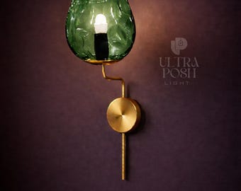 Lámpara de pared estilo italiano Stilnovo Modern de cristal Sputnik de los años 50, color verde oscuro, estilo Roly-Poly: aplique de pared antiguo de latón de mediados de siglo.