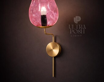 Lámpara de pared estilo italiano de vidrio Stilnovo Modern de los años 50 con vidrio Sputnik rosa Roly-Poly: aplique de pared antiguo de latón de mediados de siglo.