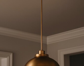 Lámpara de araña Stilnovo Sputnik italiana moderna de latón crudo de los años 50: luminaria antigua de latón de mediados de siglo.