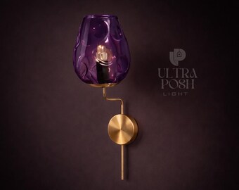 Lámpara de pared estilo italiano de vidrio Stilnovo Modern de los años 50 con acabado Roly-Poly de vidrio Sputnik morado: aplique de pared antiguo de latón de mediados de siglo.