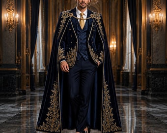 Traje de hombre con capa de terciopelo azul marino, traje de boda victoriano para novio, esmoquin formal bordado en oro, abrigo de príncipe real, atuendo gótico de lujo.