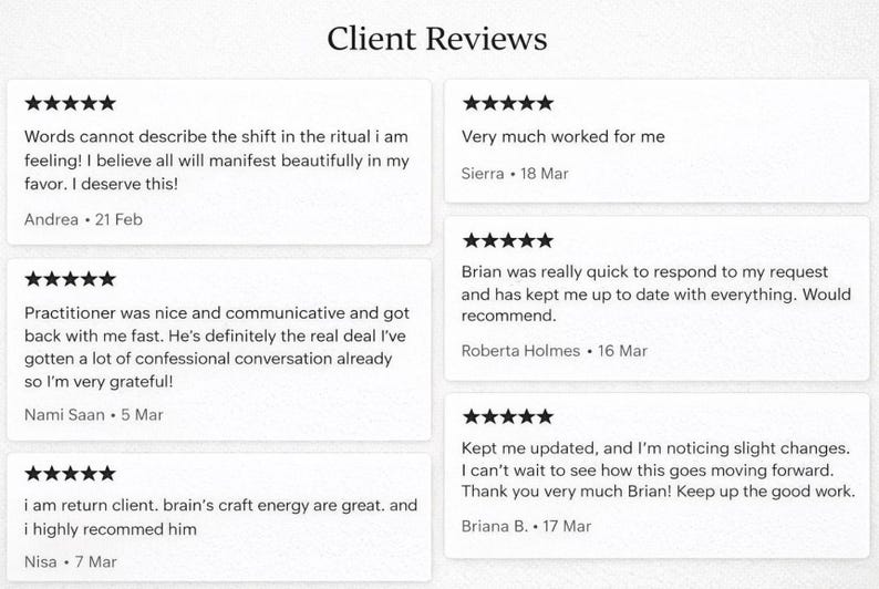 Pu&ograve; includere: Una raccolta di cinque recensioni dei clienti visualizzate in riquadri rettangolari bianchi sotto l'intestazione Client Reviews. Ogni recensione presenta cinque stelle nere, nomi dei clienti, date e feedback scritto sui servizi.