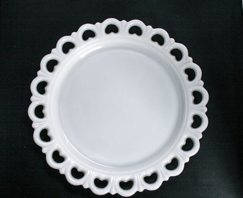 Vintage Milk Glass Cake Serving Platter Anchor Hocking Old Etsy