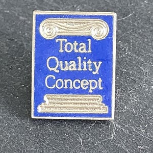 Vintage Total Quality Concept Lapel Pin, Employee Customer Service Pinback, Quality Service Industry