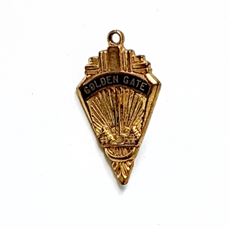 Vintage 1939 Golden Gate Bridge Pendant: Gold Tone International Expo ...