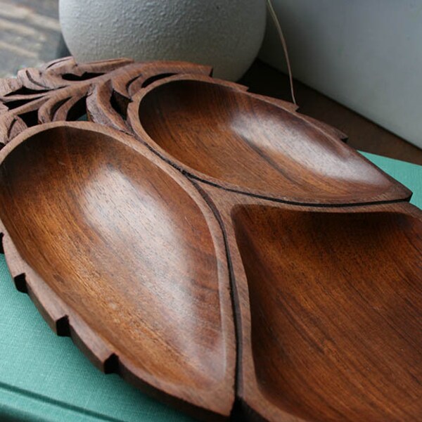 Unique Sheesham Wood Leaf Shaped Serving Tray, Boho Decor, Hand Carved Wood Tray, Made in India