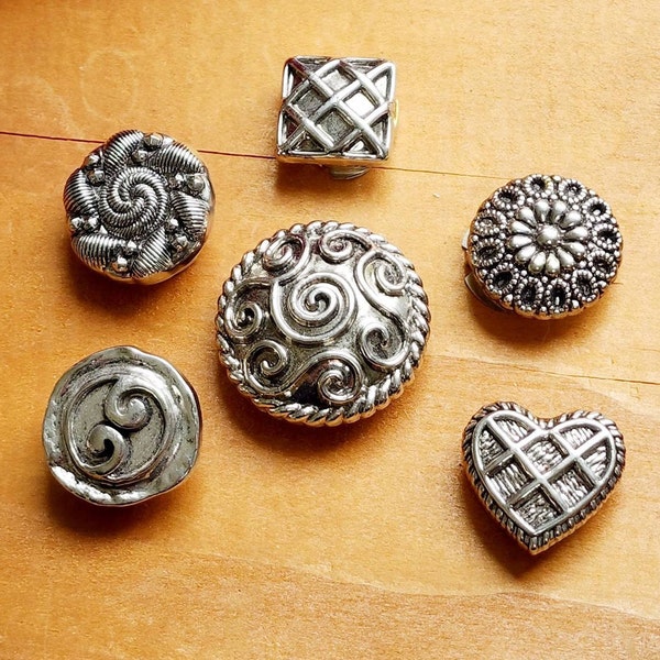 Ornate Button - Etsy
