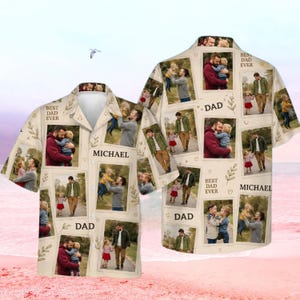 Pode incluir: Camisa de manga curta com uma colagem de fotos de família. A camisa apresenta as palavras "BEST DAD EVER", "DAD" e o nome "MICHAEL". As fotos são emolduradas com elementos decorativos em um fundo creme.