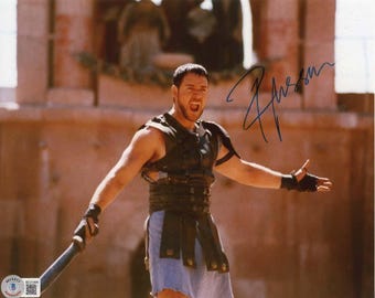 Russell Crowe Autographed Photo | 8x10 | Certified by BAS