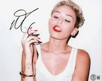 Miley Cyrus Autographed Photo | 8x10 | Certified by BAS