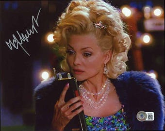 Michelle Pfeiffer Autographed Photo | 8x10 | Certified by BAS