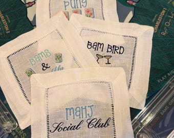 Mahjong cocktailservetten, geborduurd mahjong cadeau, mahjong gastgeschenk, gepersonaliseerde mahjong servettenset van 4, pas de kleuren aan uw set aan