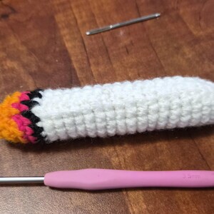 Handmade Crochet Catnip Toy – Acrylic Yarn, Polyfill Stuffed Pet Play Item