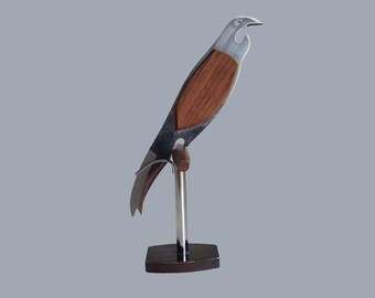 Bird on a Perch Bar Set