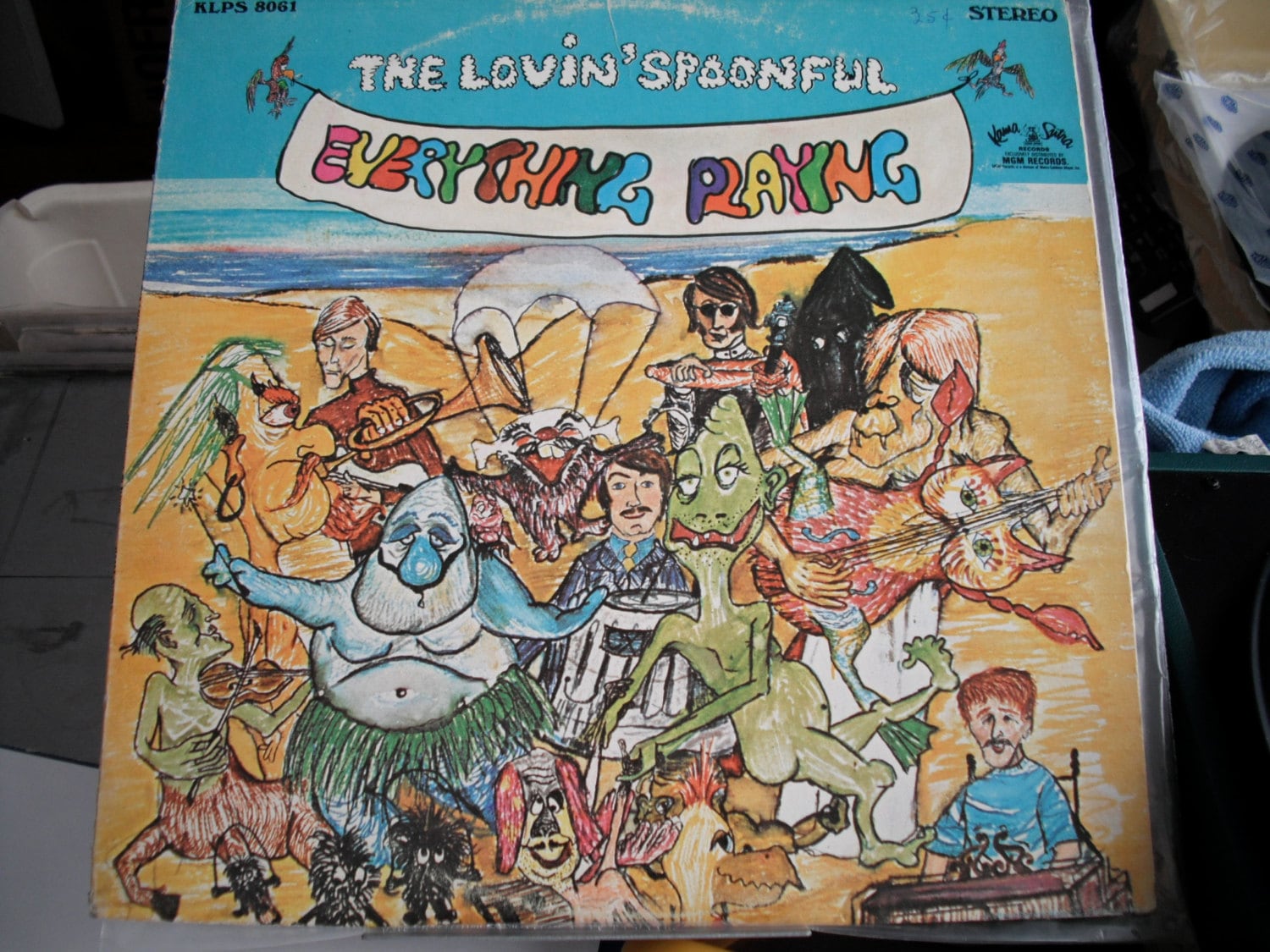 The lovin spoonful cd. группа the lovin’ spoonful. группа the lovin’ spoonful. люди с гаджетами. Everything playing.