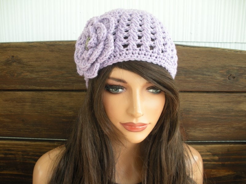 Lilac Metallic Crochet Cloche Hat With Flower: Winter Beanie  display picture 1
