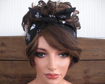 Black Bandana Wired Headband: Summer Fashion Women Headscarf with paw print
