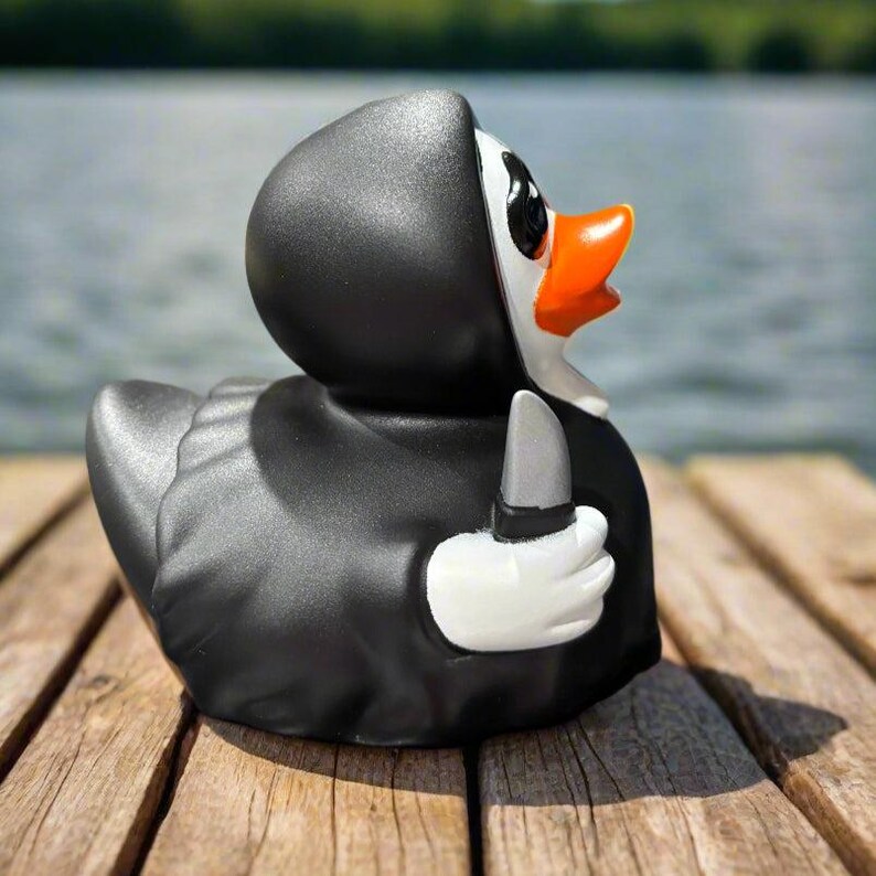 The Scream Inspired Rubber Duck Gift Box – Art Lover Gift, Famous Art ...