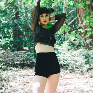 High waisted velvet hot pants shorts black