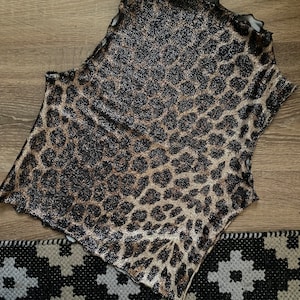 Leopard print crop top