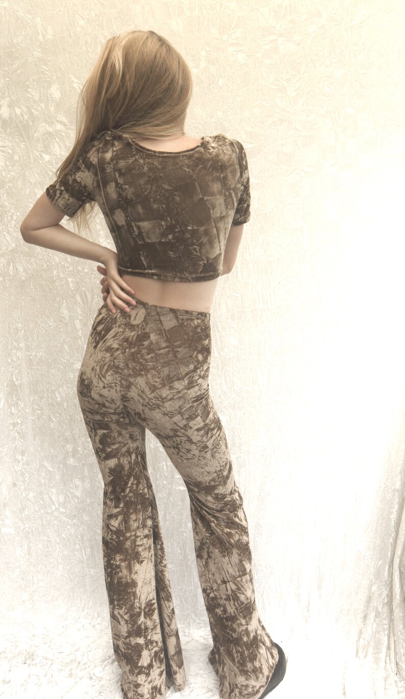 high waisted gold button trousers