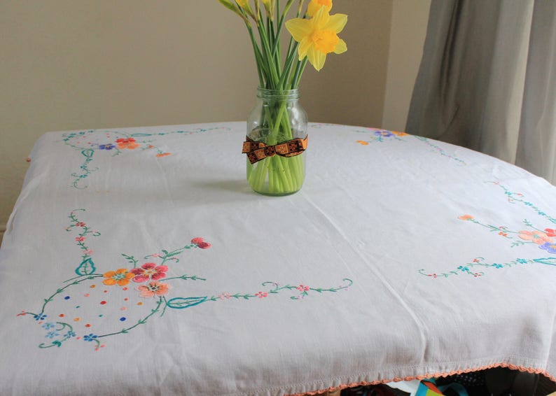 Vintage EmbroideredTablecloth with Picot Edge