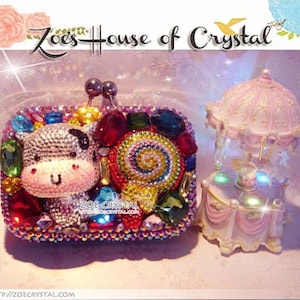 Bolso de mano con cristales brillantes y relucientes y vaca MooMoo