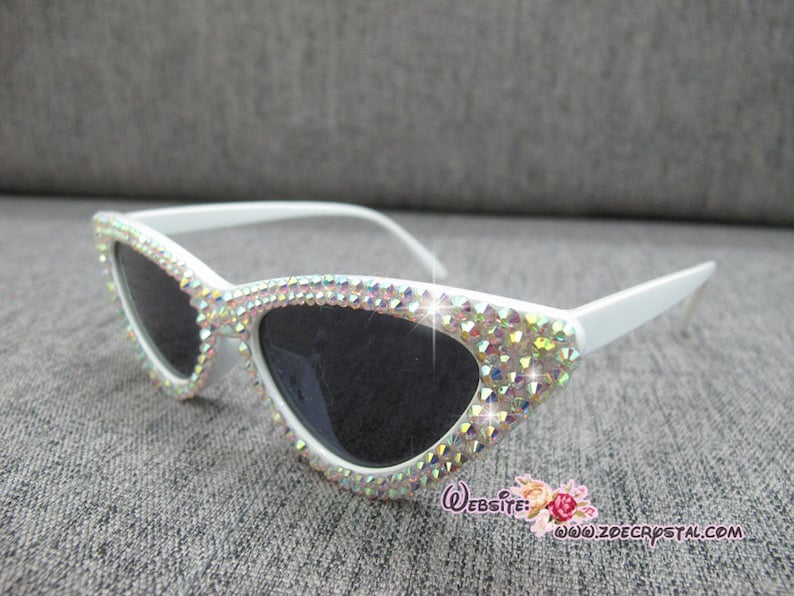 HOLLYWOOD Fashionable Cat Eye Sunglasses Shades Sunnies w AB White Bling Sparkly Rhinestones Festival Rockabilly Retro Pin Up