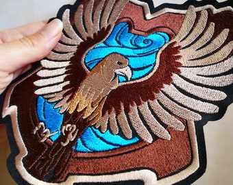 Eagle Crest ~ Geborduurde opnaaibare of opstrijkbare patch